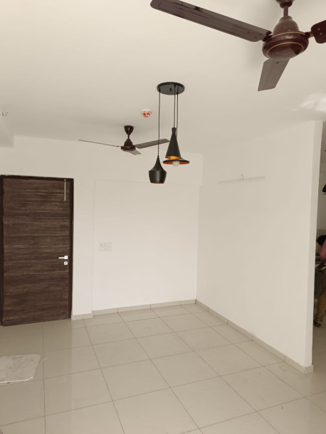 3BHK Residential Apartment for Rent-14